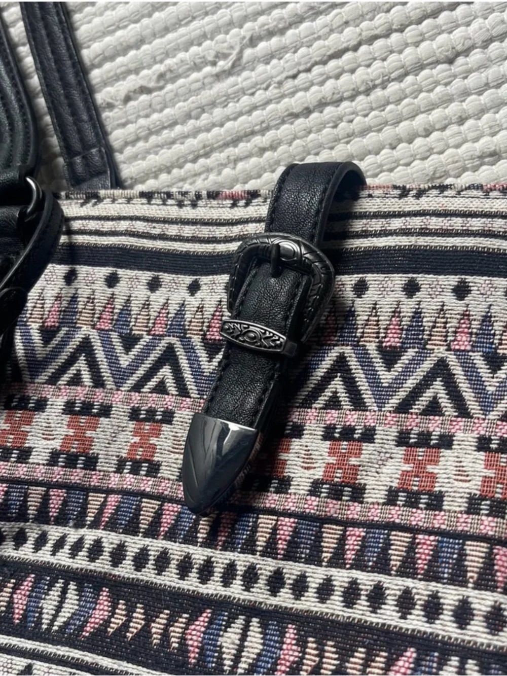 Jessica Simpson Tribal Tapestry Tote Bag Boho Aztec Crossbody Convertible Purse